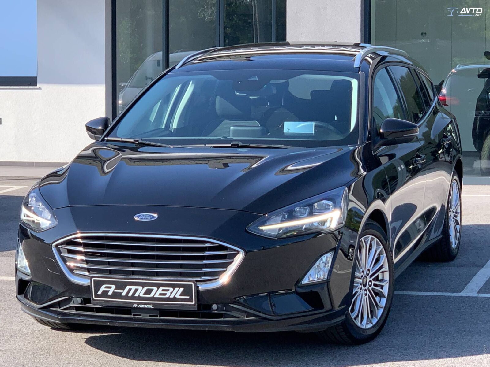 Ford Focus Titanium 1.0 EcoBoost LED-NAVI-PANORAMA-ACC - cover