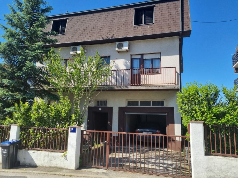 Kuća: Zagreb (Maksimir), 230.00 m2 (prodaja) - cover