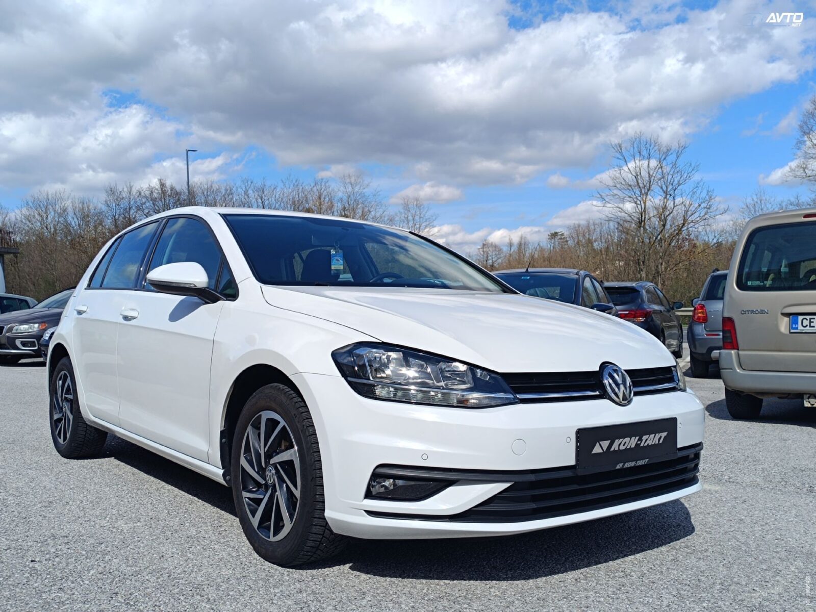 Volkswagen Golf  1.6 TDI Comfortline PARK PILOTI RADARSKI TEMPOMAT - cover