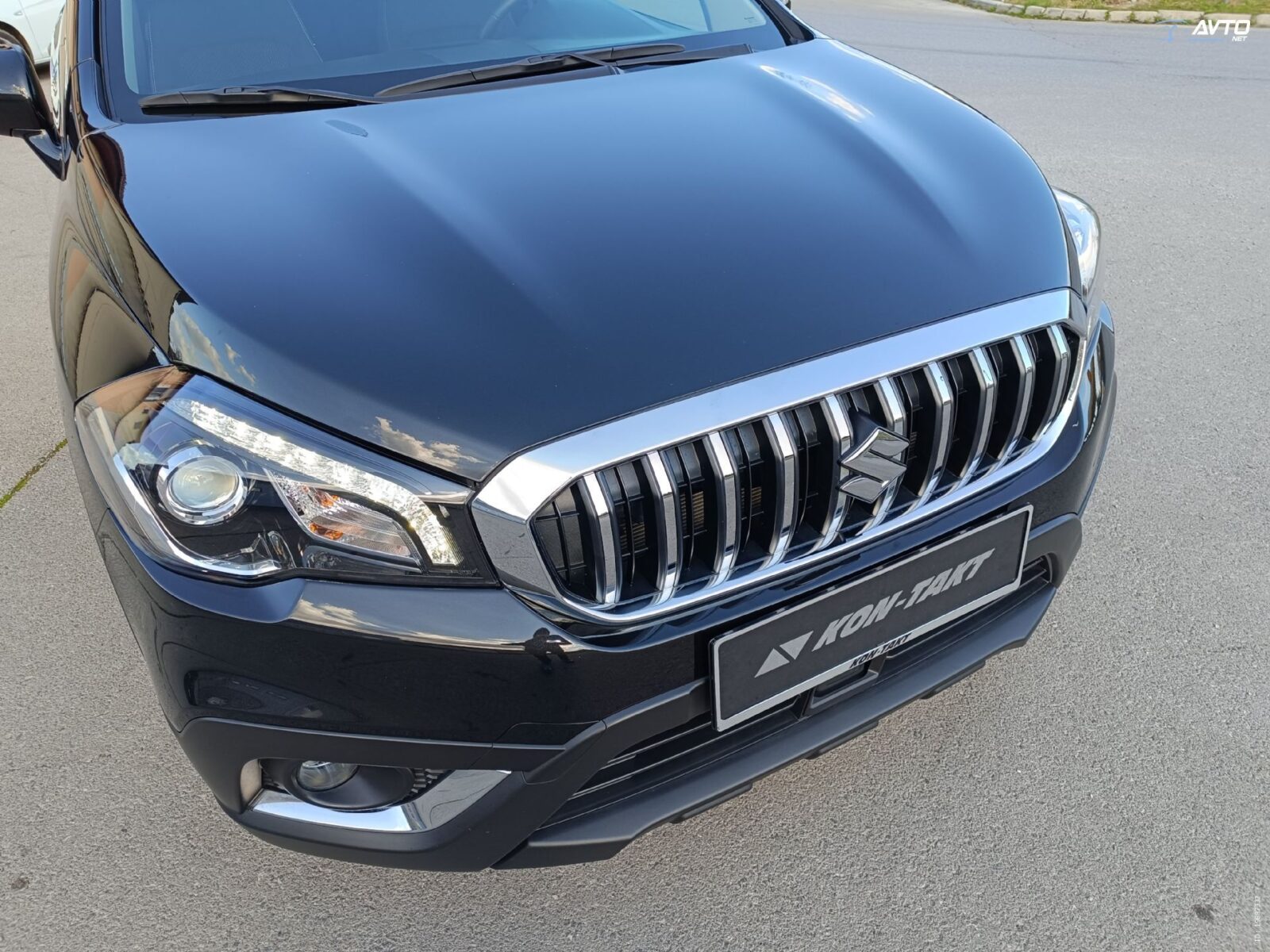Suzuki SX4 S-Cross  1.4i 48V ° HYBRID KAO NOV ° 10.760 KM ° SERVISIRAN ° - cover