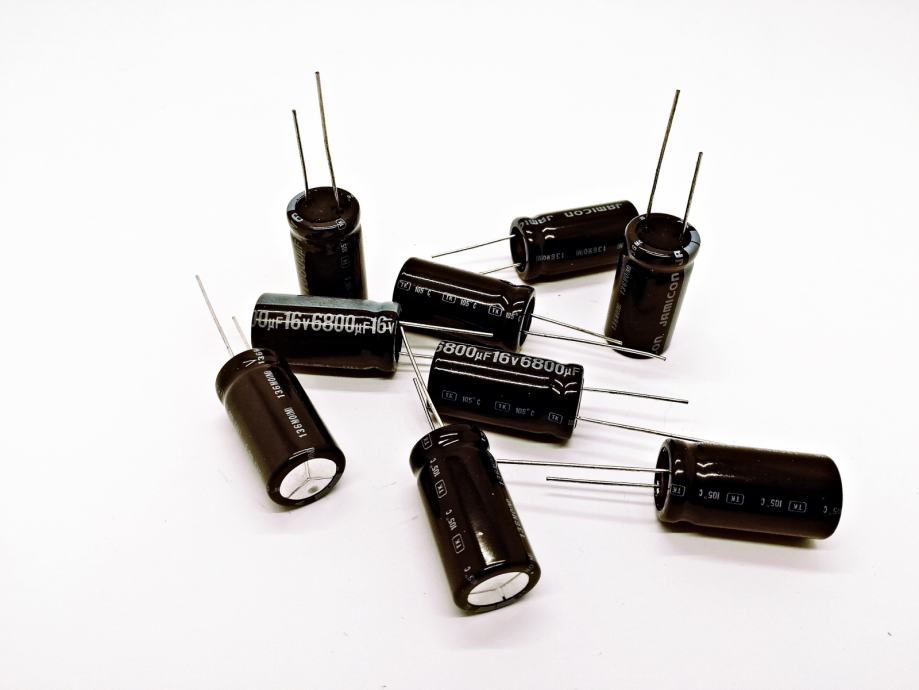 Kondenzator 6800uF / 16V Elko radial - cover