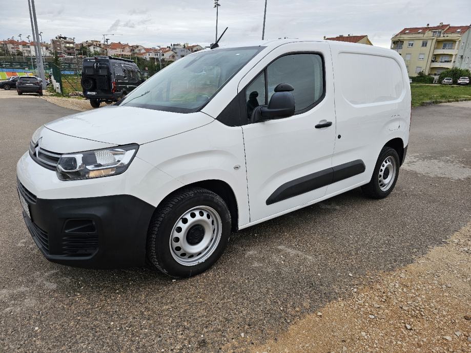 Citroën Berlingo 1,5 BlueHDI, PDC, Navigacija, Tempomat - cover