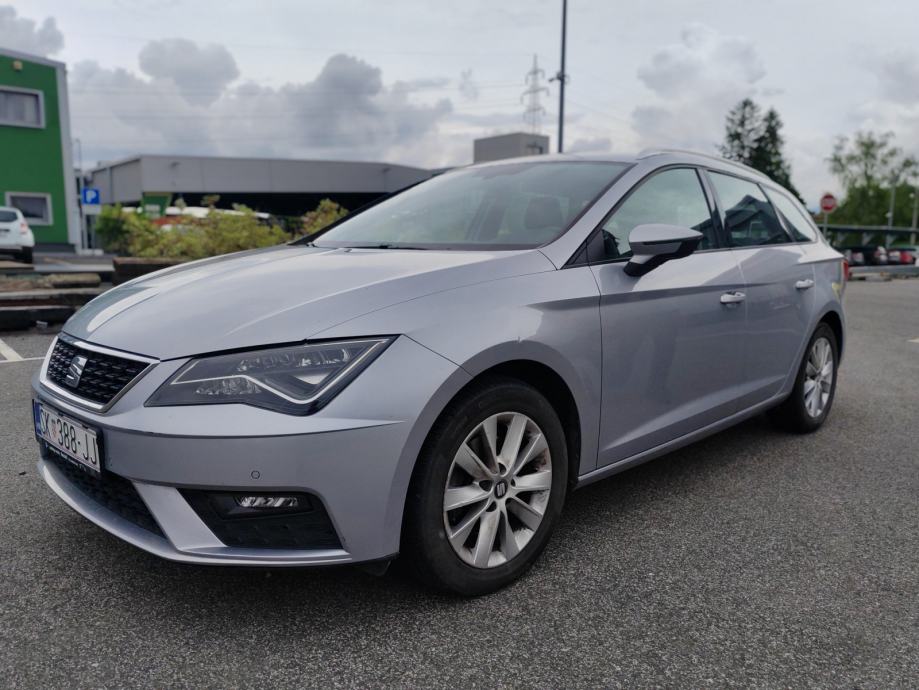 Seat Leon • 1,6 TDI • DSG • diesel • - cover