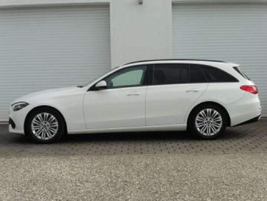 Mercedes-Benz C 220 d T Karavan automatik - cover