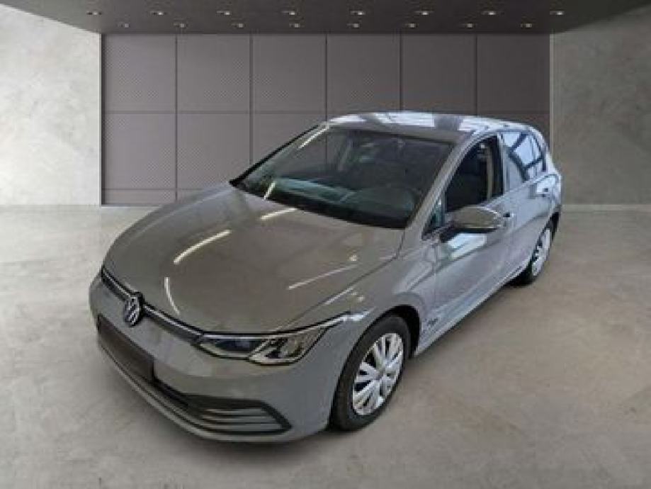 VW Golf 8 2,0 TDI automatik - cover