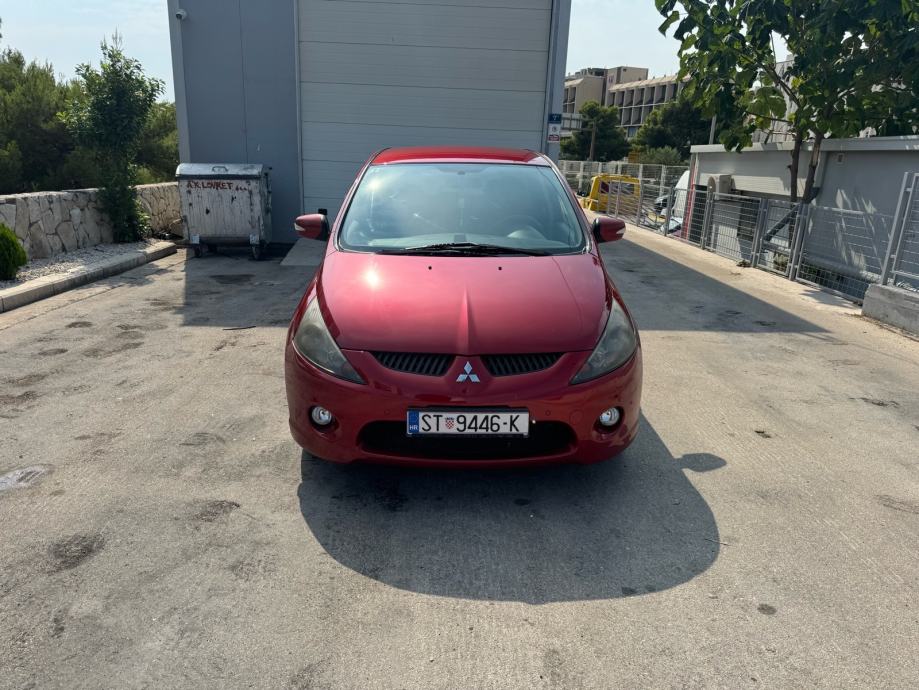 Mitsubishi Grandis 2,0 D-ID - cover