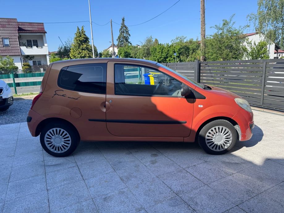 Renault Twingo 1,2 - cover