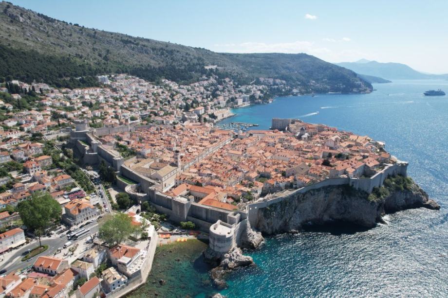 DUBROVNIK STARI GRAD, SNIŽENO veliki stan u centru grada! (prodaja) - cover
