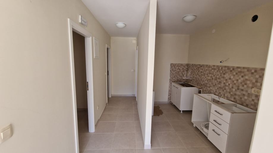NOVO MOKOŠICA NOVI STAN U SUTERENU 60m2 +parking (prodaja) - cover
