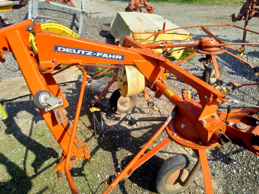 Pauk Deutz Fahr - cover