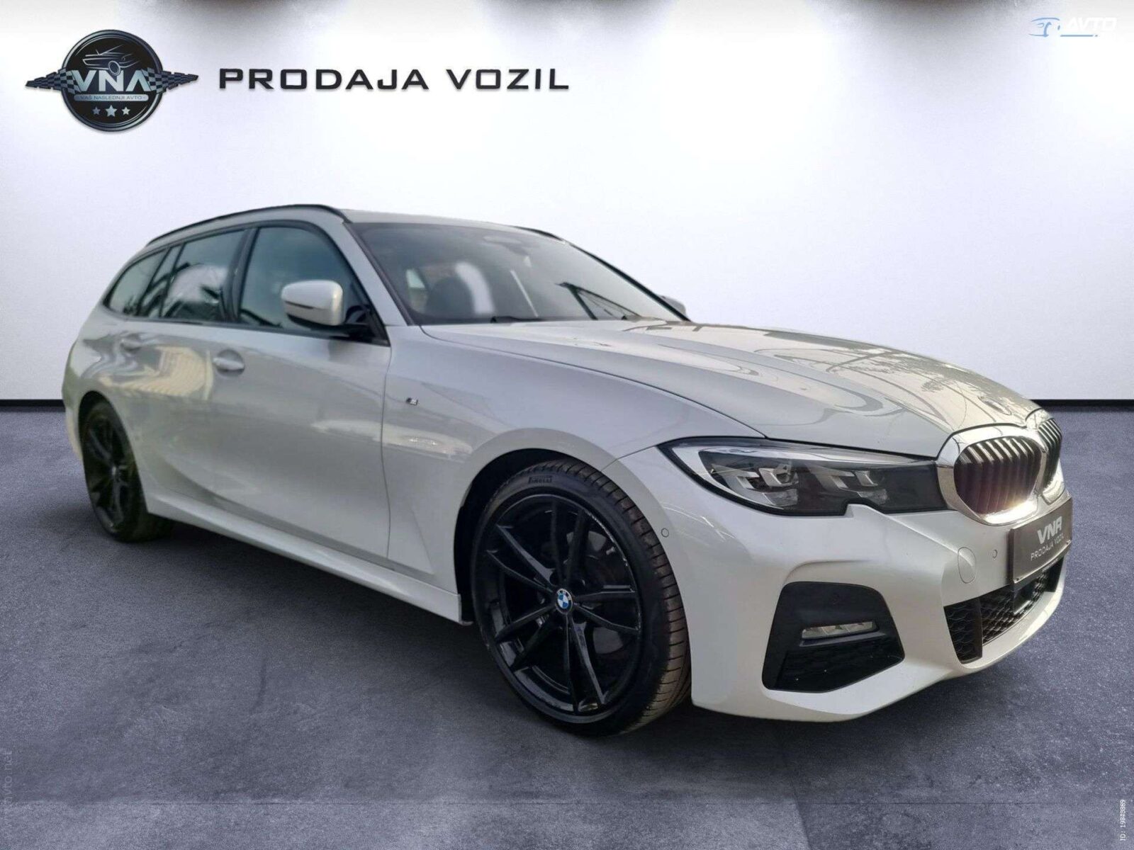 BMW serije 3 Touring:  320d xDrive |VIRTUALNO|RADAR|FLASH|KAMERA|AMBIJENT|VRH - cover