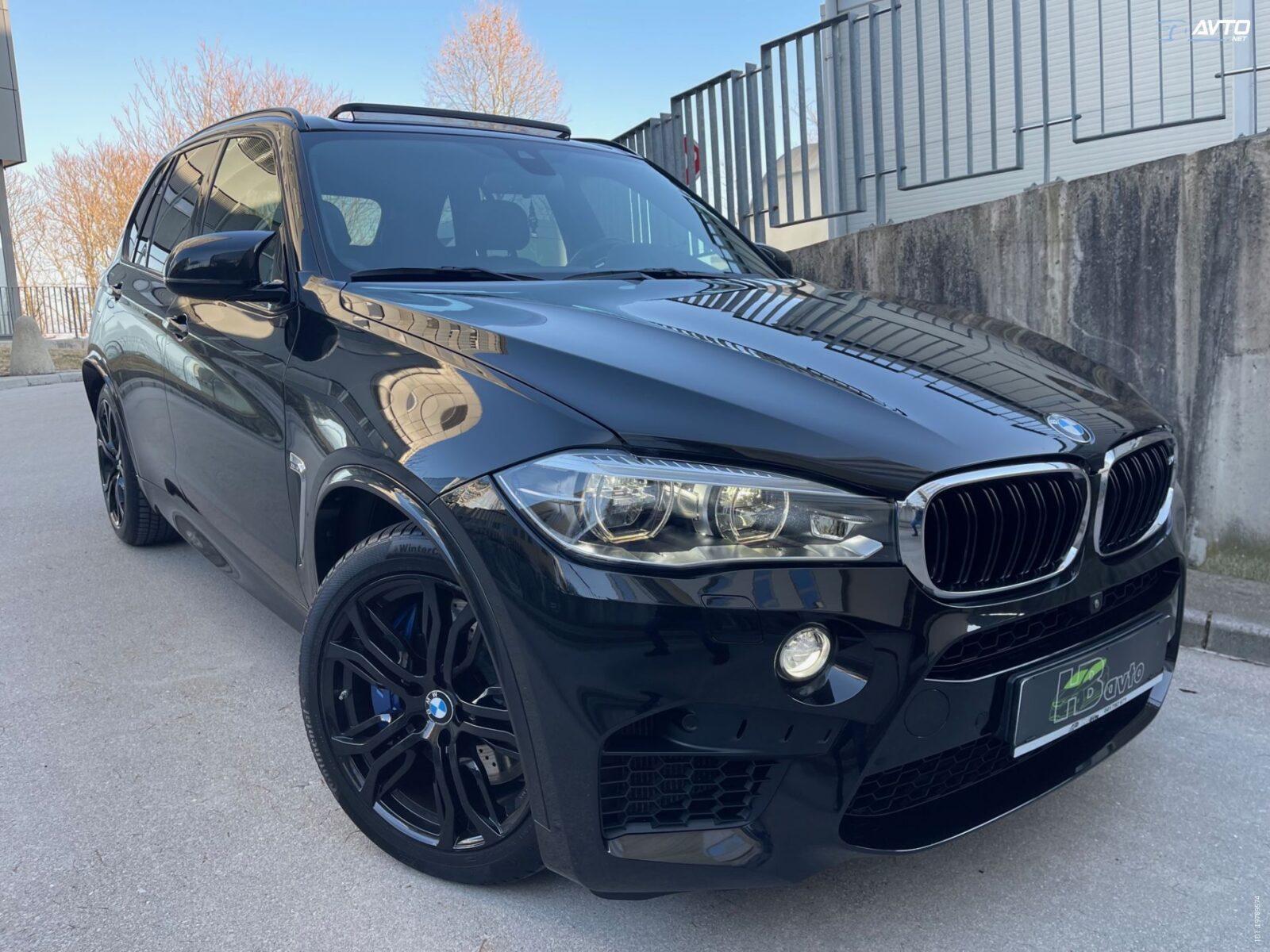 BMW serija X5: X5M KOT NOV PANORAMA LED KAMERA HEAD UP DISPLAY - cover