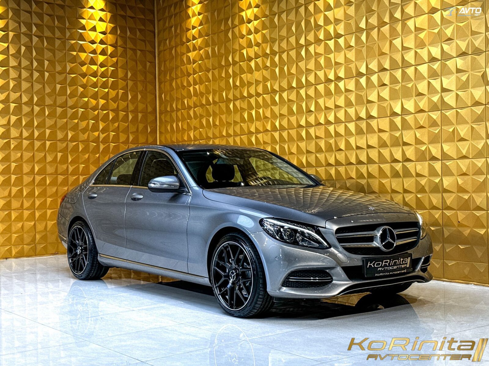 Mercedes-Benz C-Razred C 220 d AUT. HEAD UP-GRETJE-F1-NAVI.-BREZ POLOGA - cover