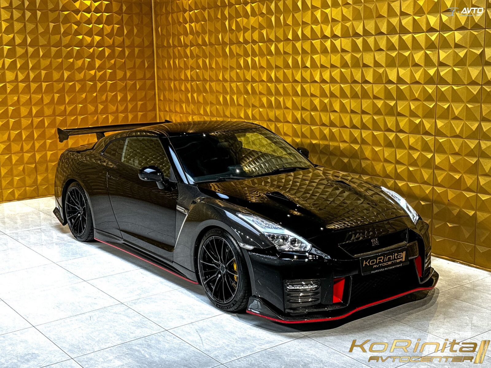 Nissan GT-R NISMO 4WD AUT. FACELIFT IZGLED-NAVIGACIJA - cover