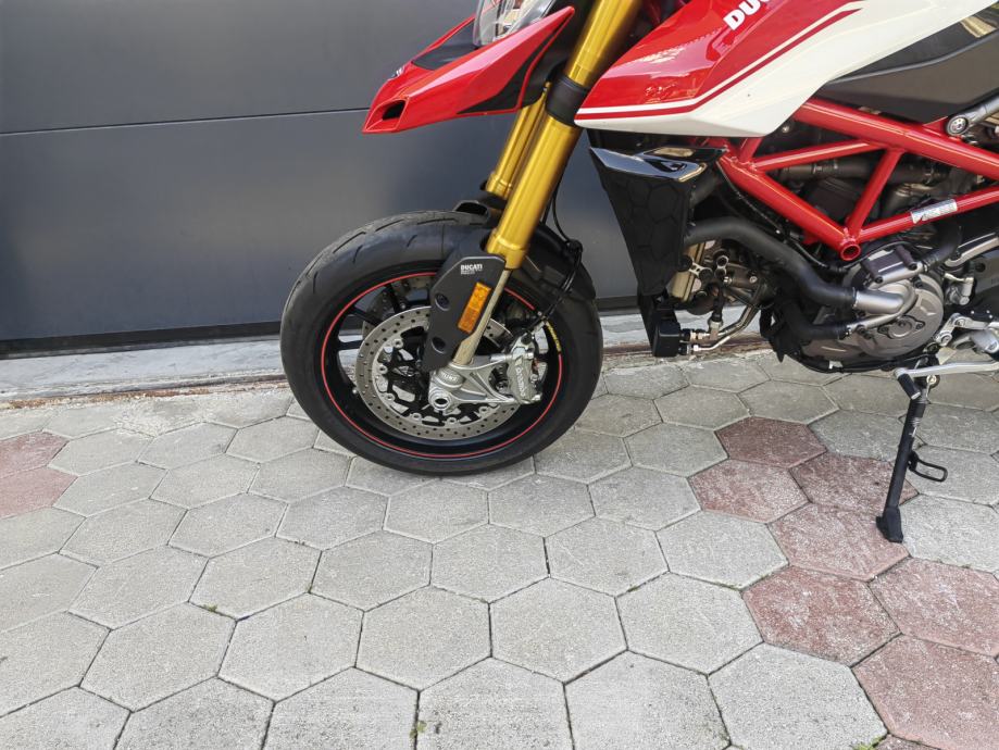 Ducati HYPERMOTARD 950 SP, 2020 god. - cover