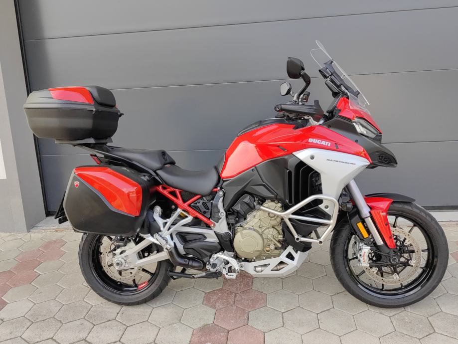 Ducati Multistrada V4S Touring, 2021 god. - cover