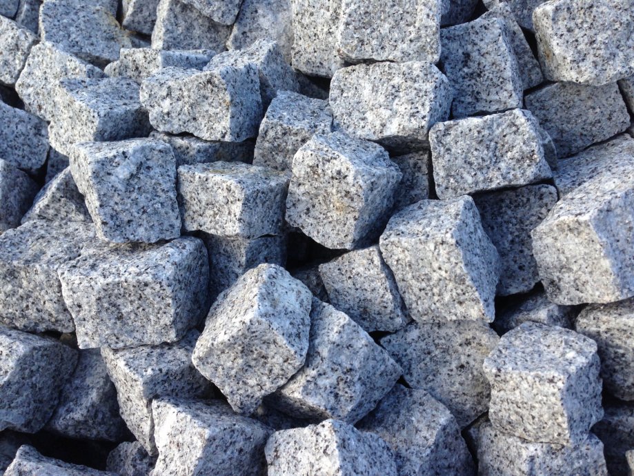 Granitne kocke - cover