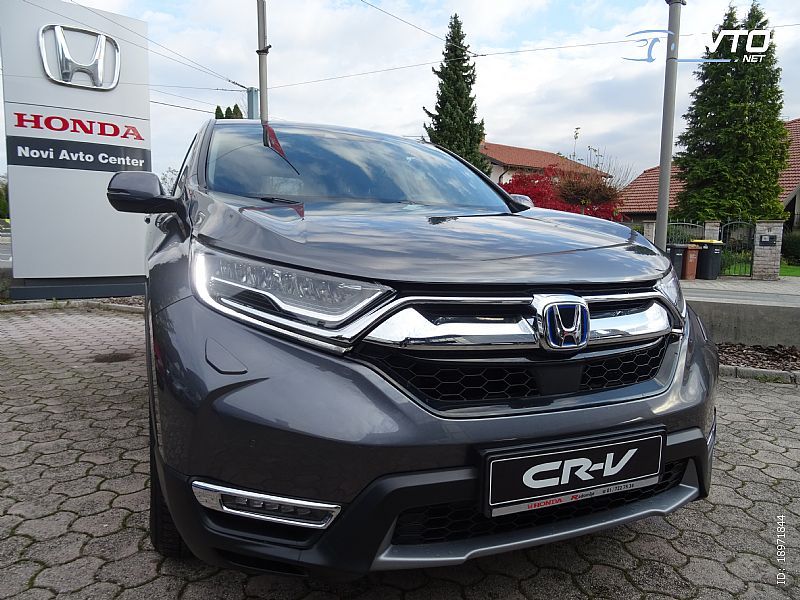 Honda CR-V 2.0 i-iMMD hybrid 2WD Elegance Navi 1. vlasnik - cover