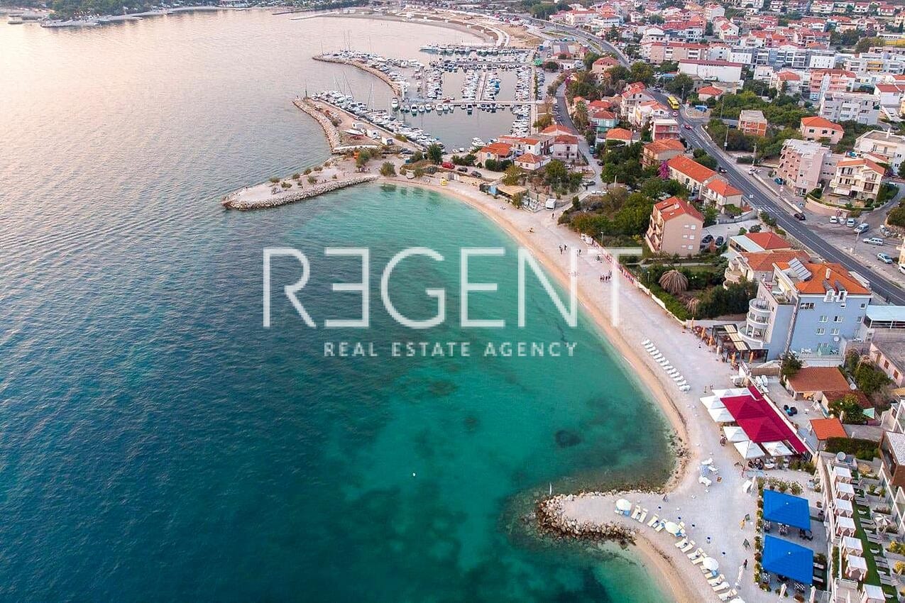 Split, Strožanac - Dvosoban stan 80 m2 s terasom i pogledom na more - NOVOGRADNJA - cover