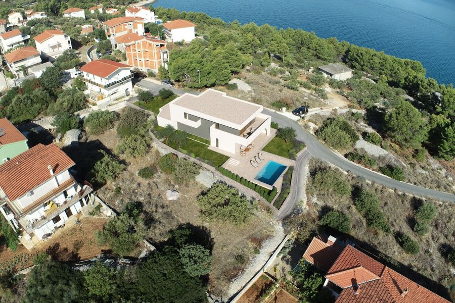 Zemljište na prodaju Slatine (Split) - SLATINE 100M OD MORA PROJEKT S DOZVOLOM, € 320.000, 788 m² - cover