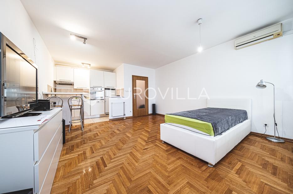 Zagreb, Sigečica, funkcionalan jednosoban stan + GPM, NKP 45 m2 - cover