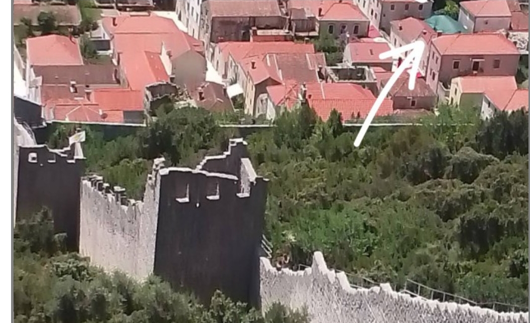 Kuća za renovaciju unutar stonskih zidina - cover