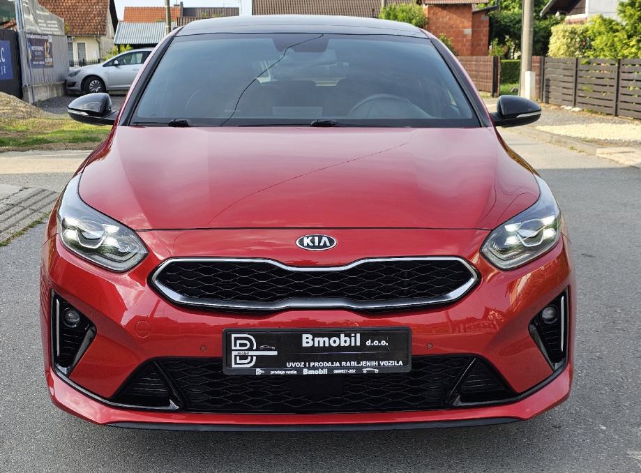 Kia Proceed 1,6 Crdi GT-Line, automatik, Pano,Navi,Kam,REZERVIRANO - cover