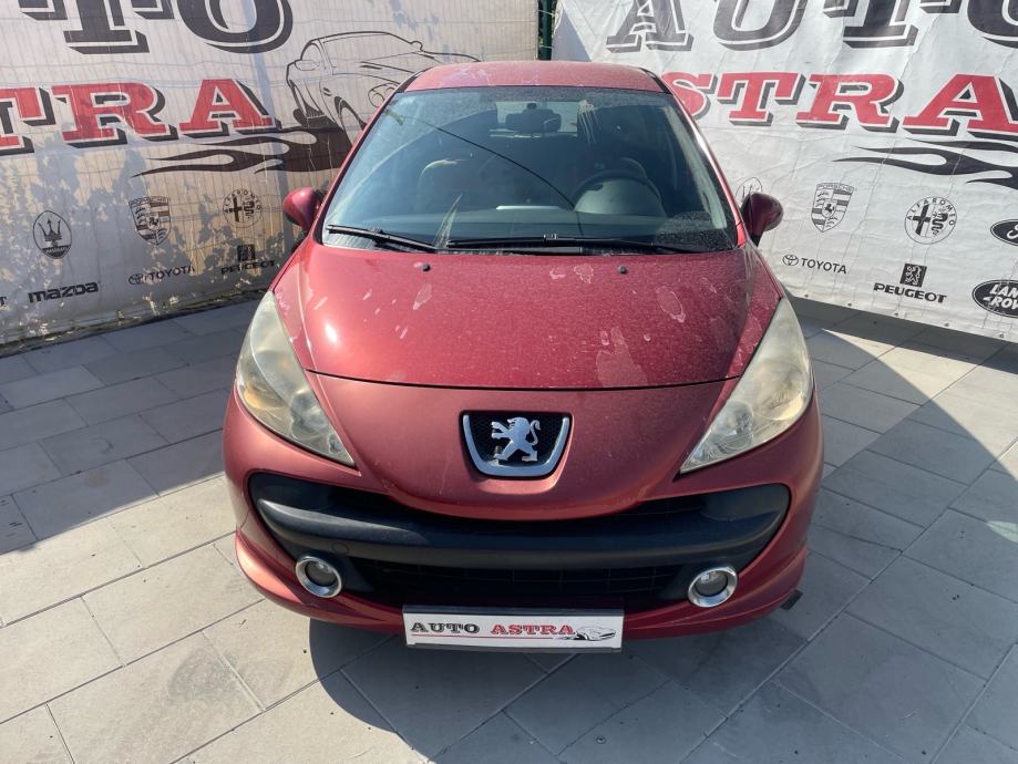 Peugeot 207 1,4 - cover