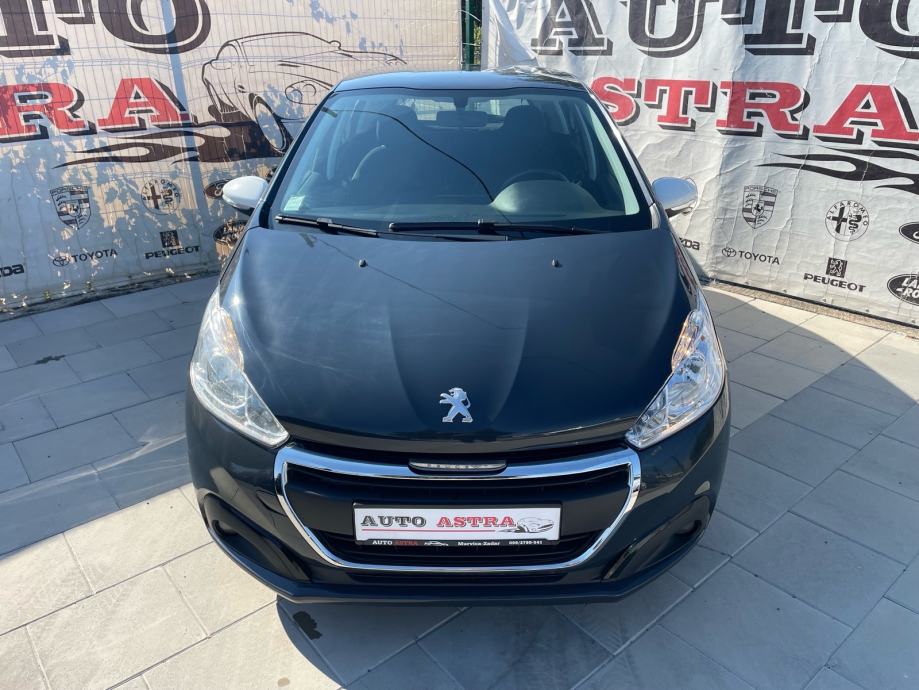 Peugeot 208 1,2 PureTech - cover