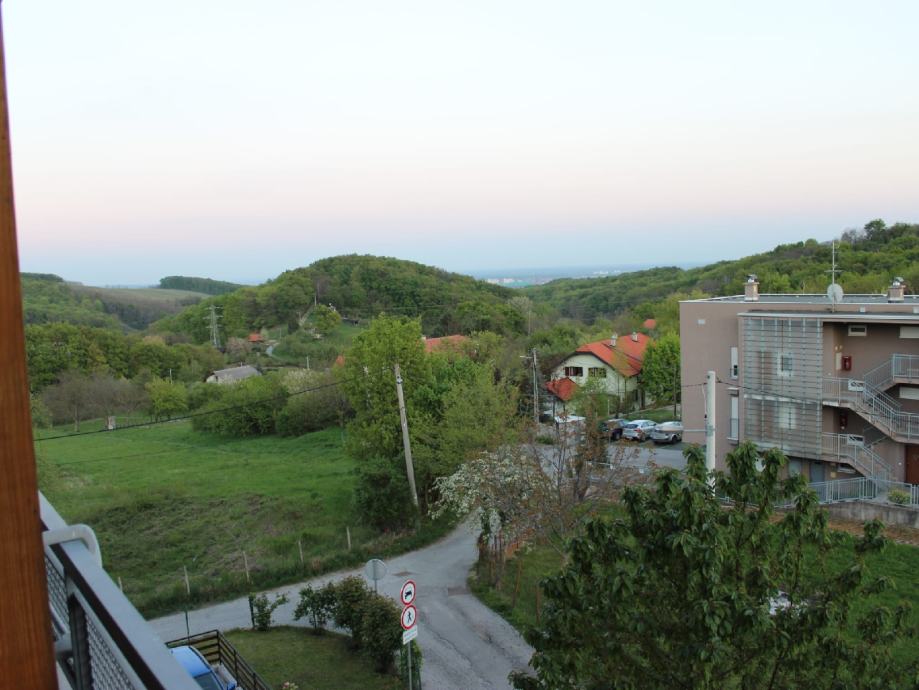 Prodaja novijeg stana! (prodaja) - cover