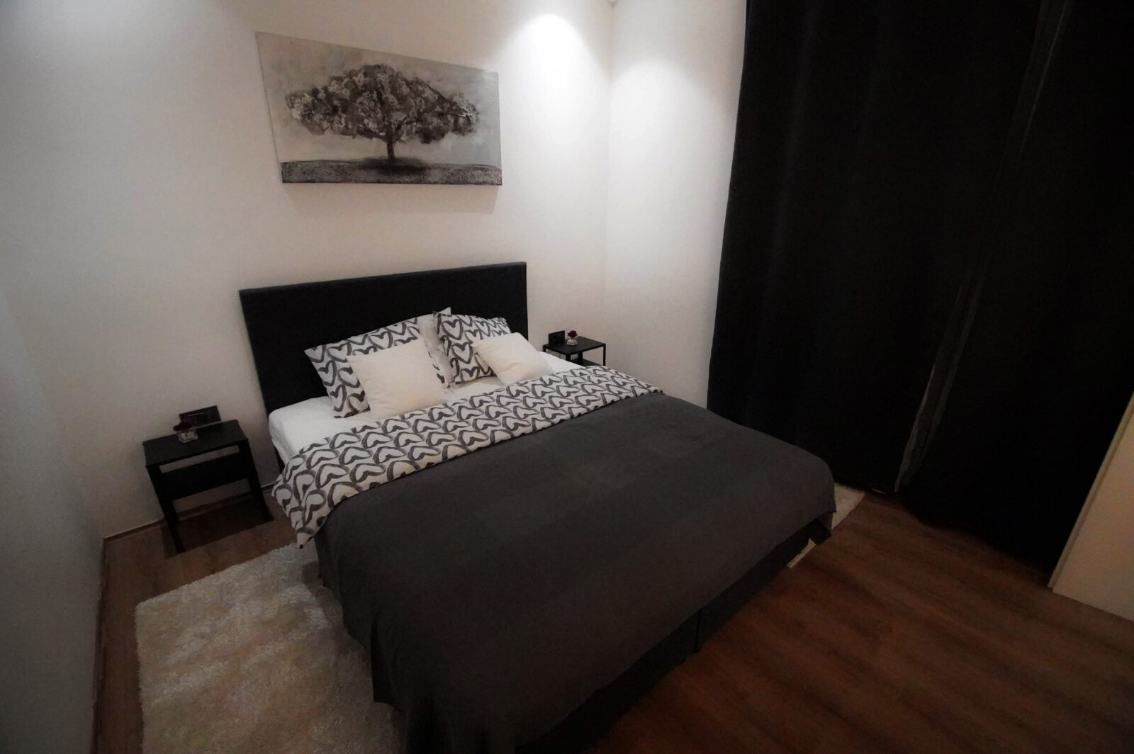 Apartman  A 102 *** - cover