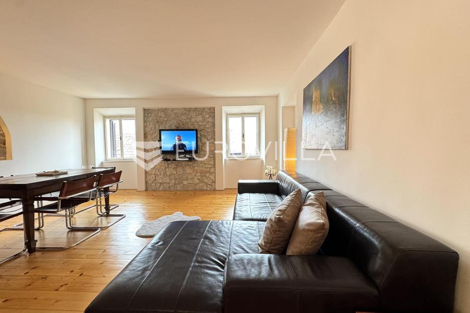 Istra, Rovinj, predivan stan u strogom centru grada - cover