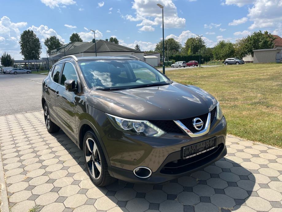 Nissan Qashqai 1,5 dCi 360 - cover