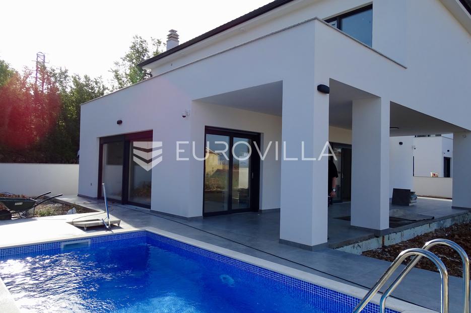 Malinska, Miholjice, obiteljska villa, NKP 161.78m2, s bazenom i pogledom na more - cover
