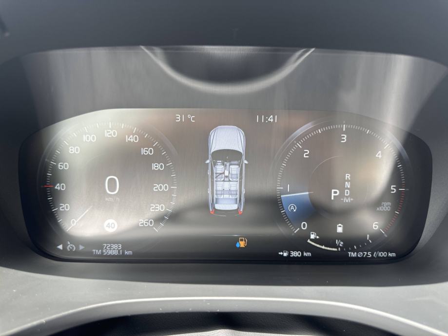 Volvo XC60 4x4 Diesel Automatik * Full led * JAMSTVO 24 MJESECA - cover