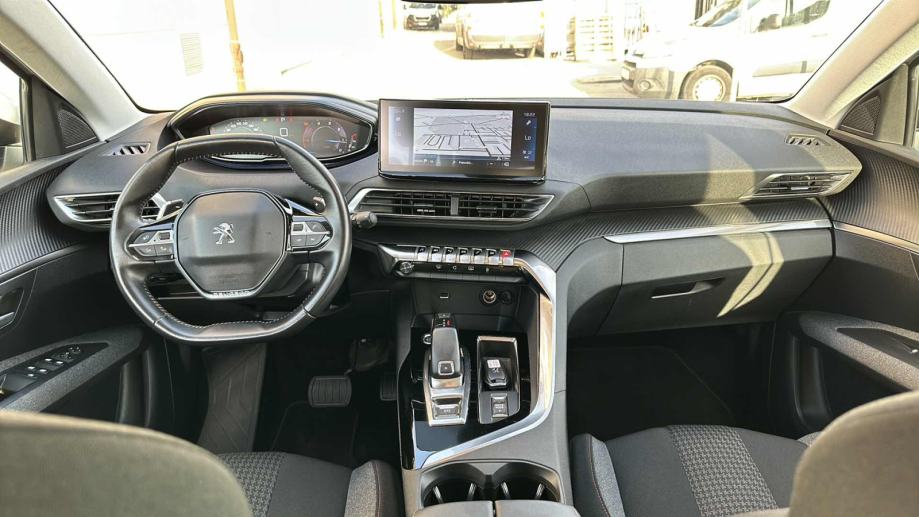 Peugeot 3008 1,5 BlueHDI Aut * Servisiran na 110863 km * JAMSTVO 24 MJ - cover