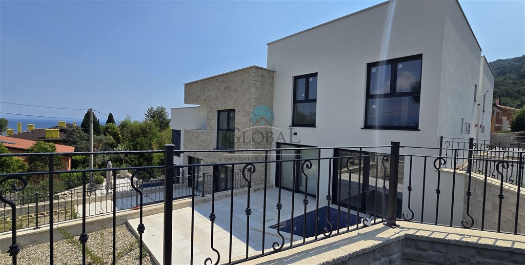 Luksuzna vila sa bazenom: Lovran, 78.74 m2 - cover