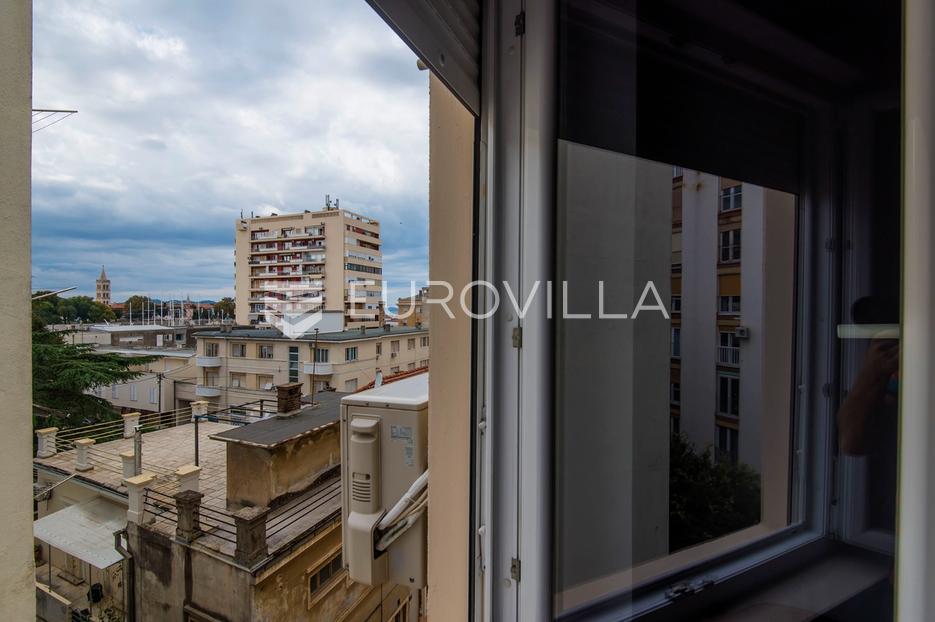 Zadar, Branimirova obala, dvosoban stan na izvrsnoj lokaciji, NKP 84 m2 - cover