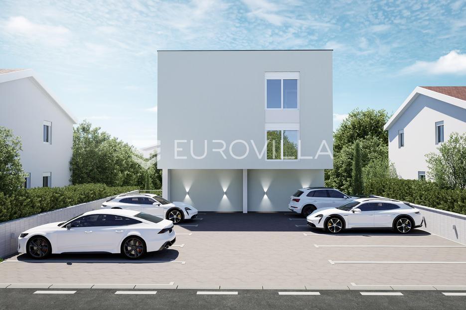 Zadar, Borik, dvosoban stan u prizemlju s vrtom na izvrsnoj lokaciji, NKP 63,01 m2 - cover