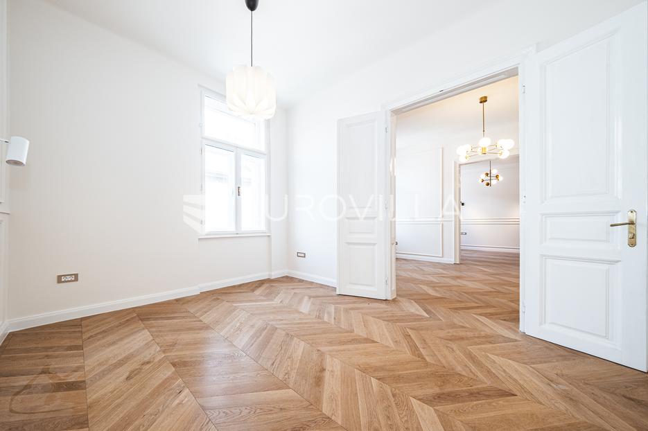 Zagreb, centar, donji grad, novoadaptirani trosoban stan 97 m2 - cover