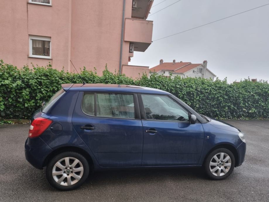 Škoda Fabia 1,4 TDI,SAMO 167 000km,ZAMJENA - cover