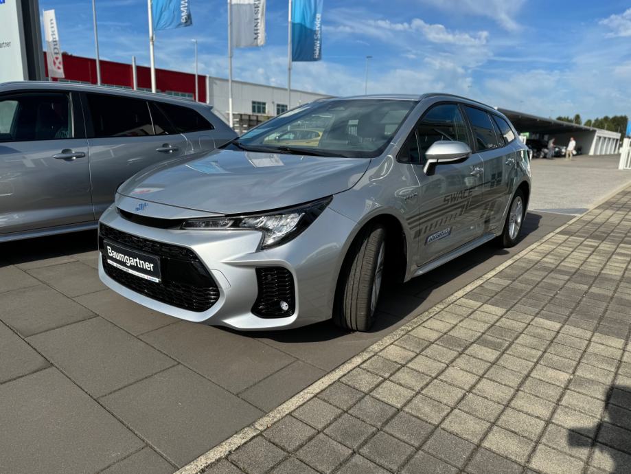 Suzuki Swace 1,8 GL+ - cover