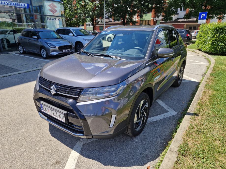 Suzuki Vitara 1,4 Hybrid Elegance + - cover