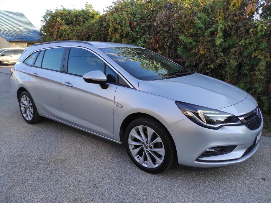 Opel Astra Karavan 1.6 CDTI automatik Innovation kartice do 36 rata - cover