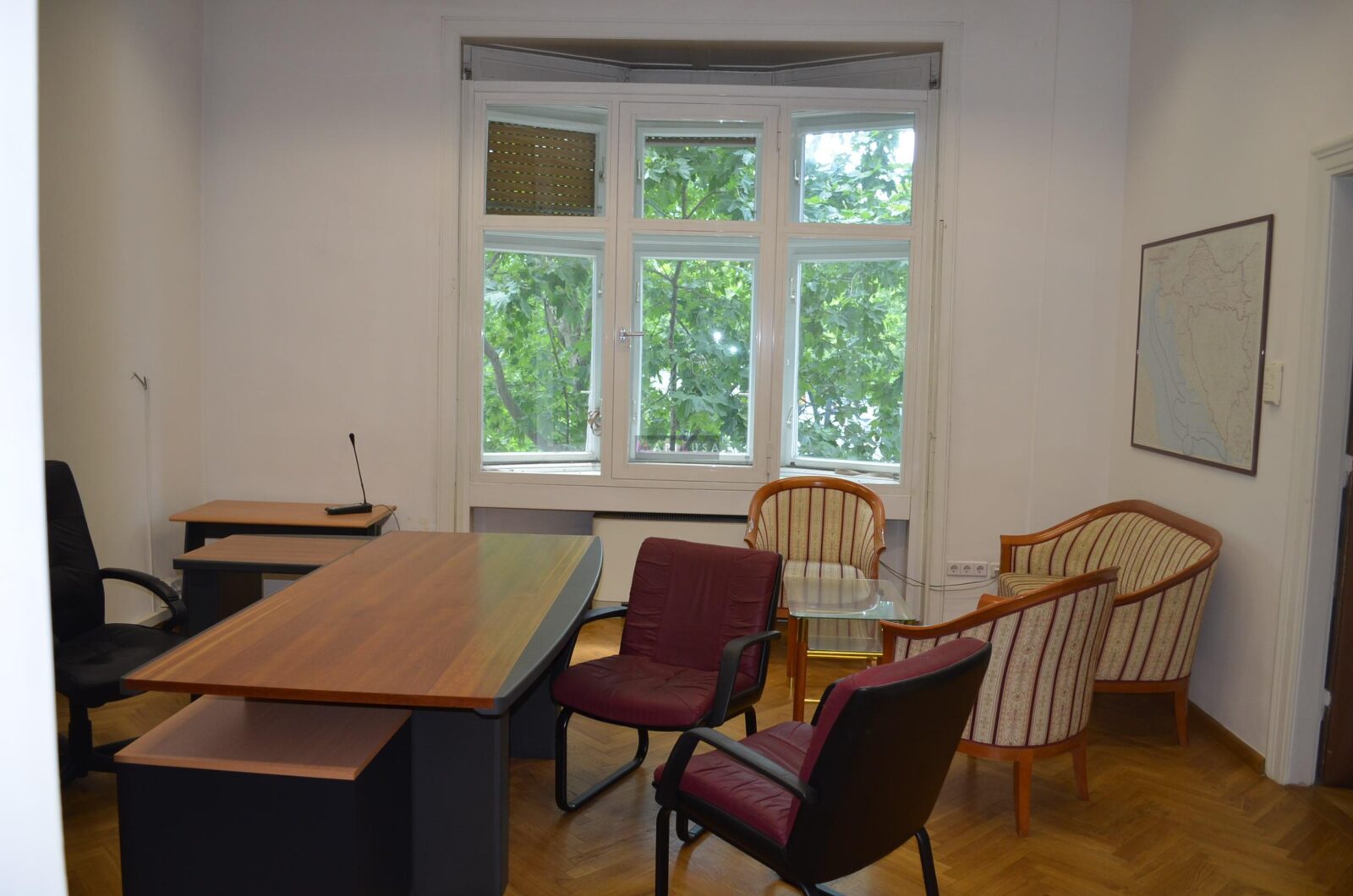 URED U REZIDENCIJALNOJ ZGRADI U CENTRU GRADA 310 m2 - cover