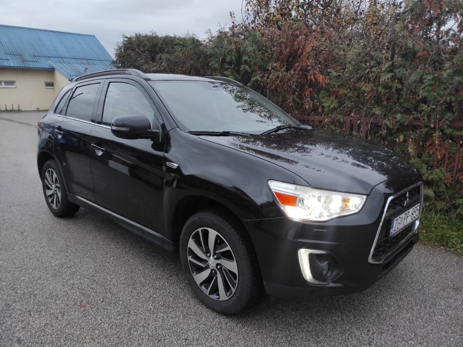 Mitsubishi ASX 1.8 DI-D izvrstan panoramski krov kartice do 36 rata - cover