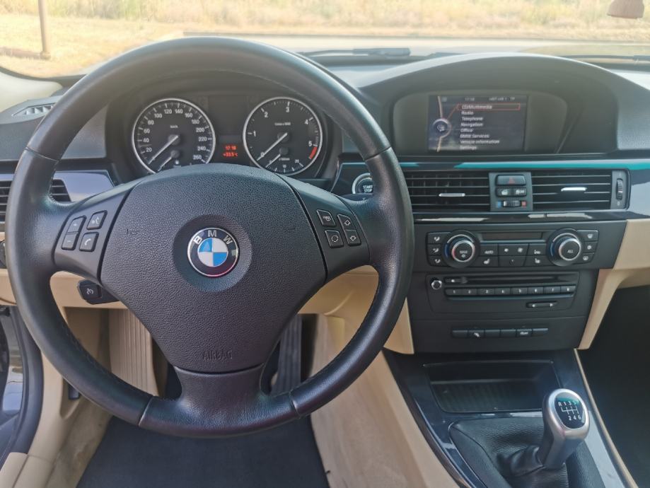 BMW serija 3 E90 LCI 318D - cover