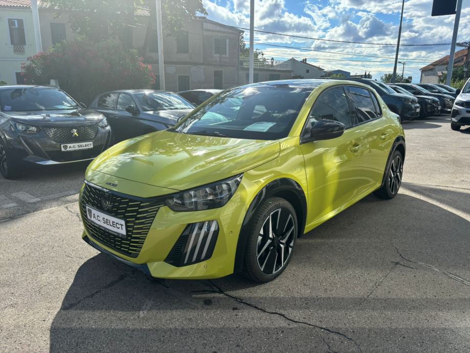 Peugeot 208 GT PureTech 100 - cover