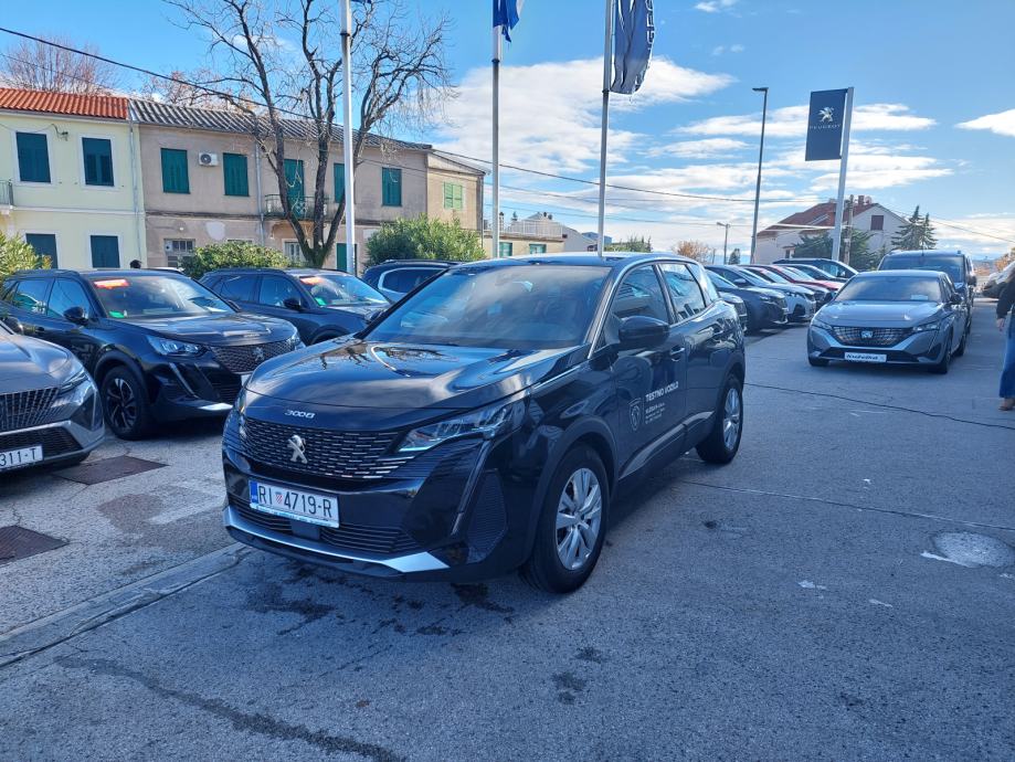 Peugeot 3008 ACTIVE BUSINESS BlueHDi 130 EAT8 - 21.000 km - cover