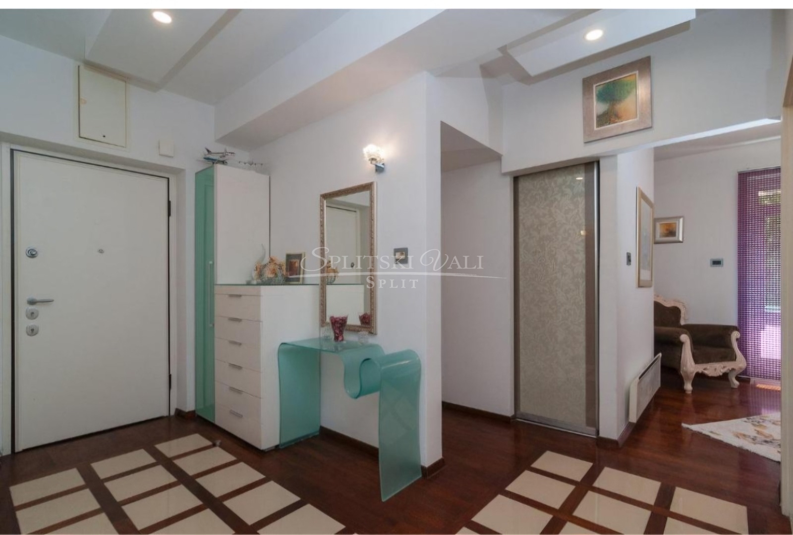 Split,Spinut-Neponovljiva nekretnina na ekskluzivnoj lokaciji - cover